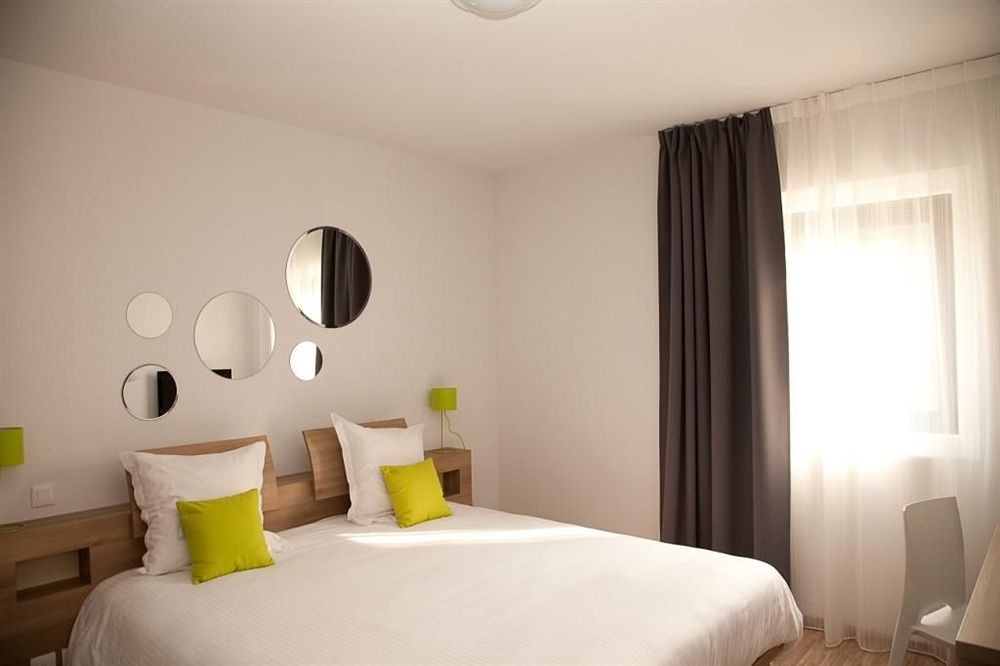 Teneo Apparthotel Bordeaux Merignac - Aeroport Luaran gambar