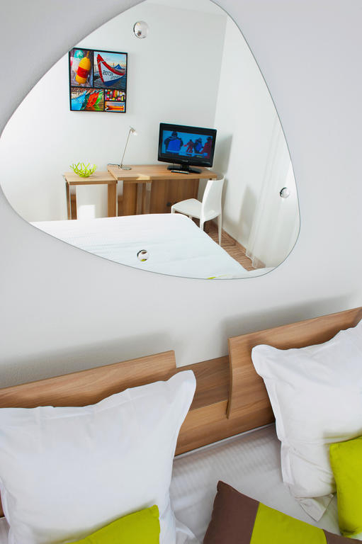Teneo Apparthotel Bordeaux Merignac - Aeroport Luaran gambar